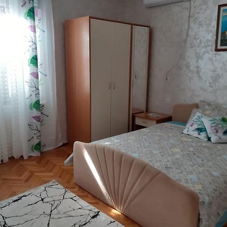Guest House Cvoro Herceg Novi Kamer foto