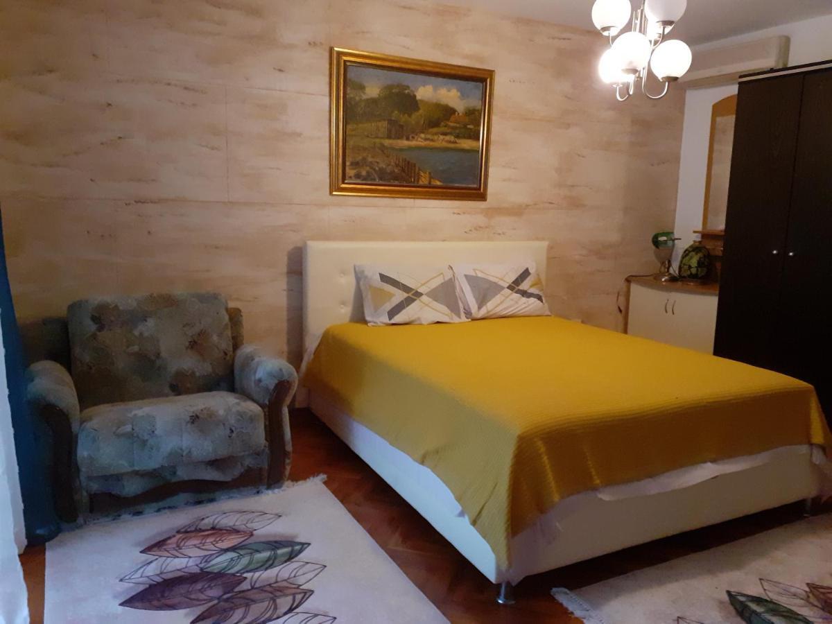 Guest House Cvoro Herceg Novi Kamer foto