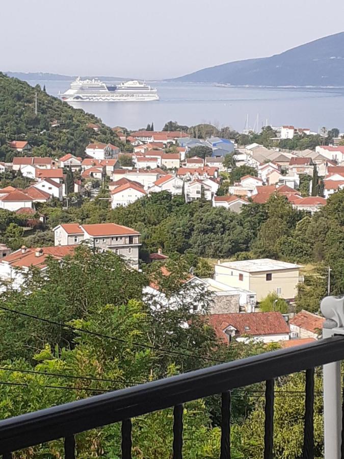 Guest House Cvoro Herceg Novi Buitenkant foto
